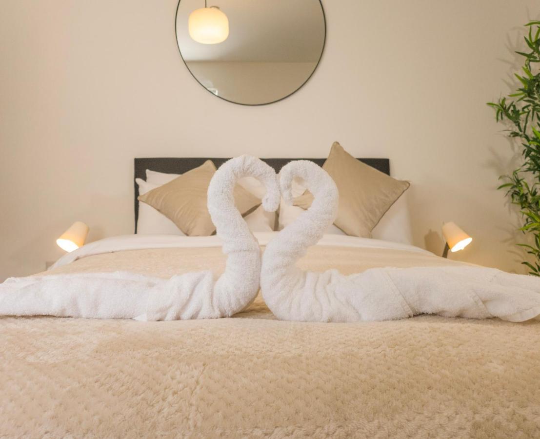 Principality - Two Bed By Promise Apartment