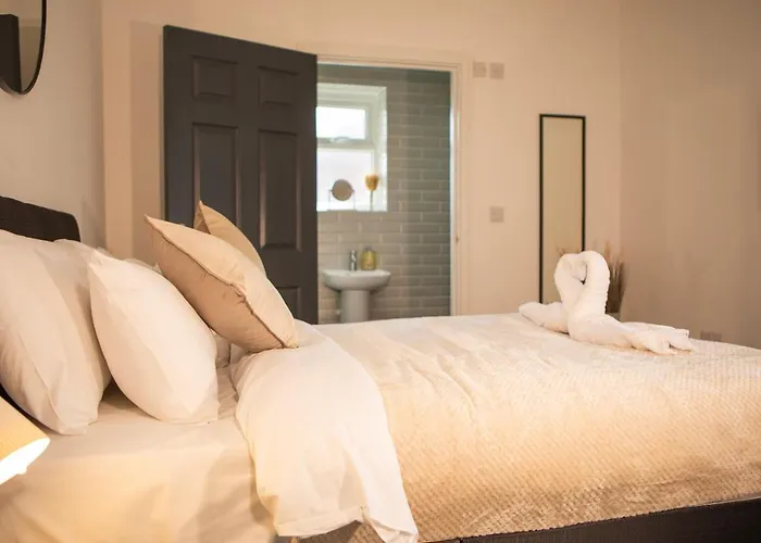 Principality Suites - Two Bed Apartment By Property Promise